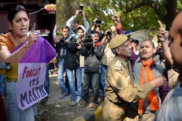 wonttolerateinsulttomotherindiasayssmritiiranionjnuprotest
